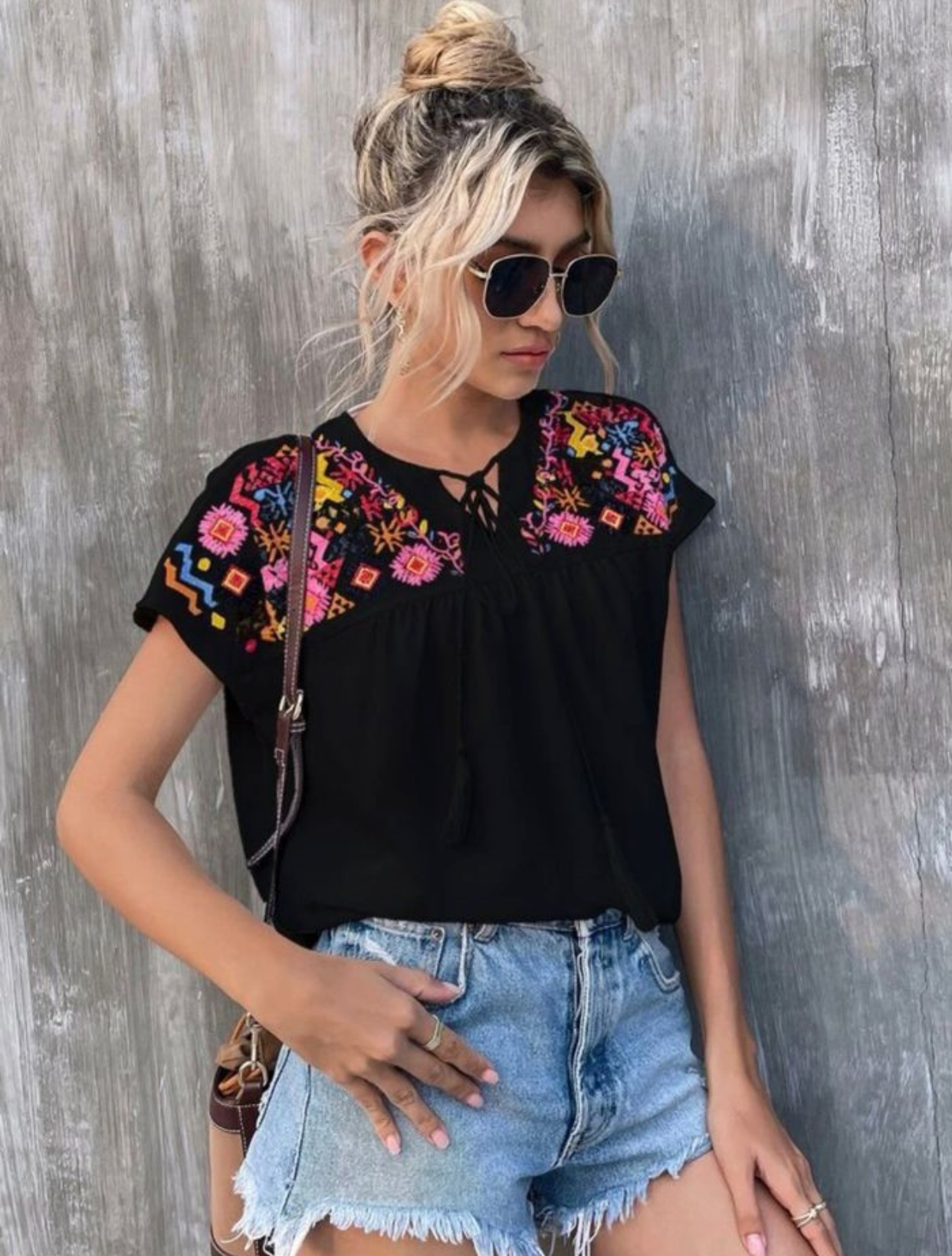 Embroidery Batwing Blouse