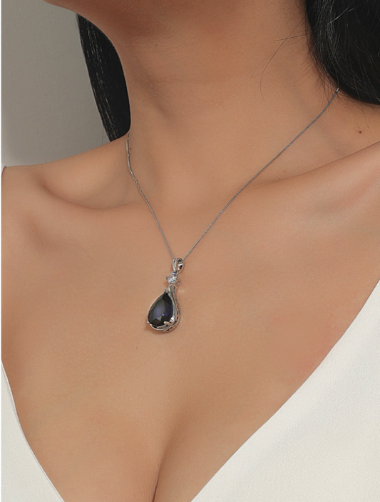 Waterdrop Shaped Crystal Necklace