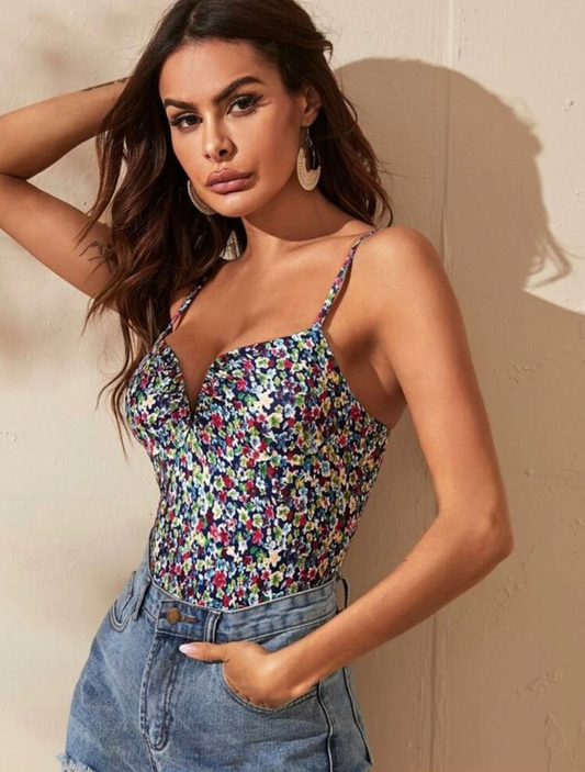 V-Bra Neck Floral Cami Top